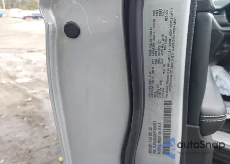 2023 Jeep Grand Cherokee L Altitude 4X4 from USA, damaged, VIN 1C4RJKAGXP8101537